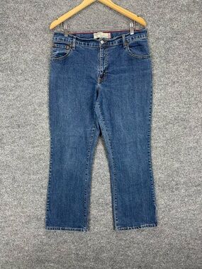 Levi’s 550 Relaxed Boot Cut Jeans Women’s 14 Medium Wash Denim Straight Leg EXC